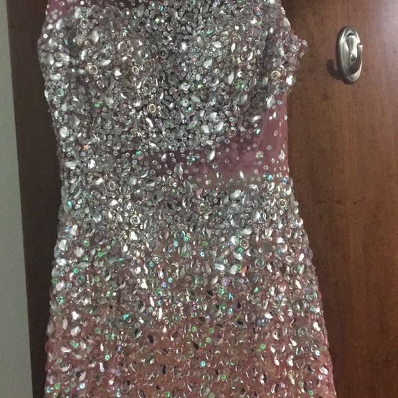 PROM DRESS - Picture 4 of 4